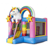springkussen met unicorn thema en een glijbaan